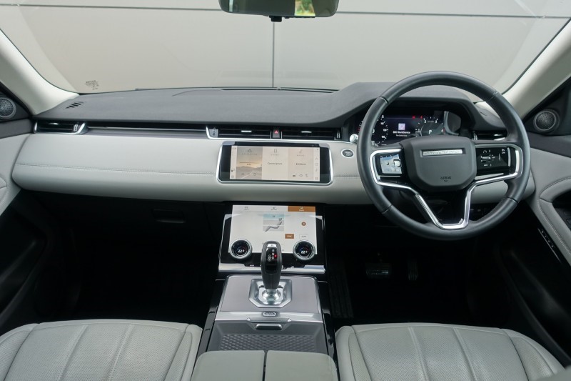 2021 (71) LAND ROVER RANGE ROVER EVOQUE 2.0 D200 SE 5dr Auto 4860592