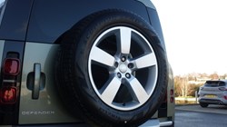 2023 (23) LAND ROVER DEFENDER 3.0 D250 HSE 110 5dr Auto 4852809