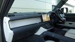 2023 (23) LAND ROVER DEFENDER 3.0 D250 HSE 110 5dr Auto 4852846