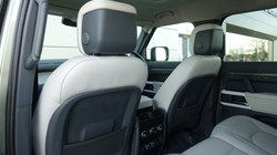 2023 (23) LAND ROVER DEFENDER 3.0 D250 HSE 110 5dr Auto 4852843