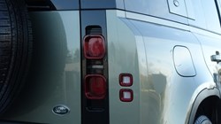 2023 (23) LAND ROVER DEFENDER 3.0 D250 HSE 110 5dr Auto 4852807