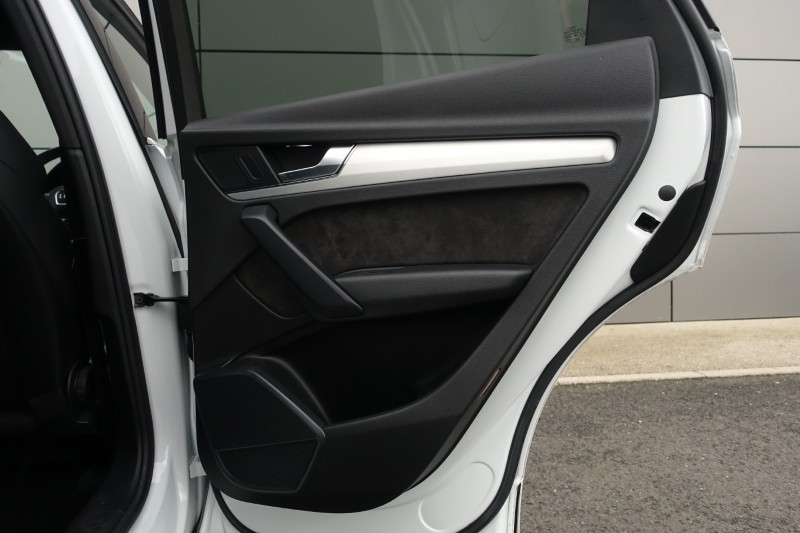 2020 (20) AUDI Q5 40 TDI Quattro S Line 5dr S Tronic 4866275