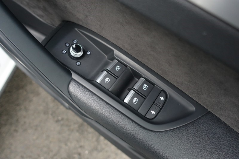 2020 (20) AUDI Q5 40 TDI Quattro S Line 5dr S Tronic 4866274