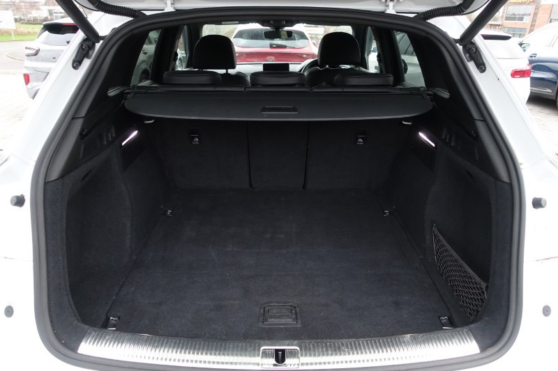 2020 (20) AUDI Q5 40 TDI Quattro S Line 5dr S Tronic 4866235