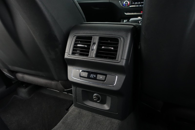 2020 (20) AUDI Q5 40 TDI Quattro S Line 5dr S Tronic 4866243