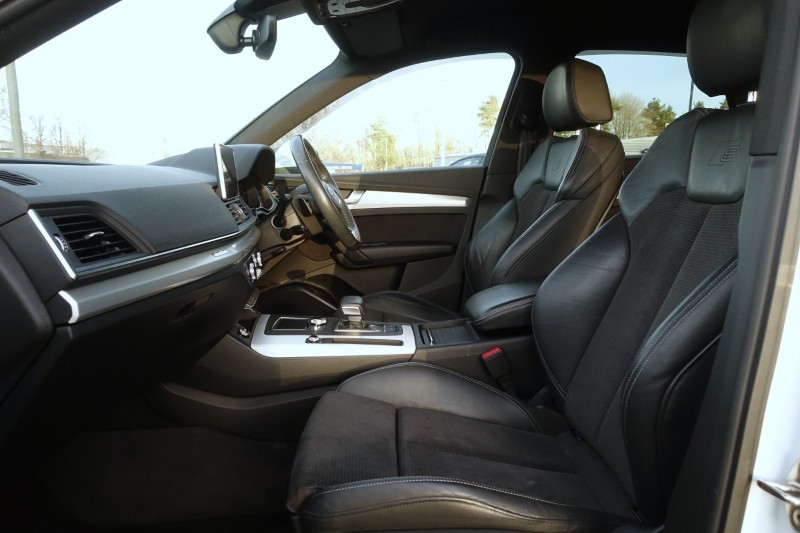 2020 (20) AUDI Q5 40 TDI Quattro S Line 5dr S Tronic 4866228