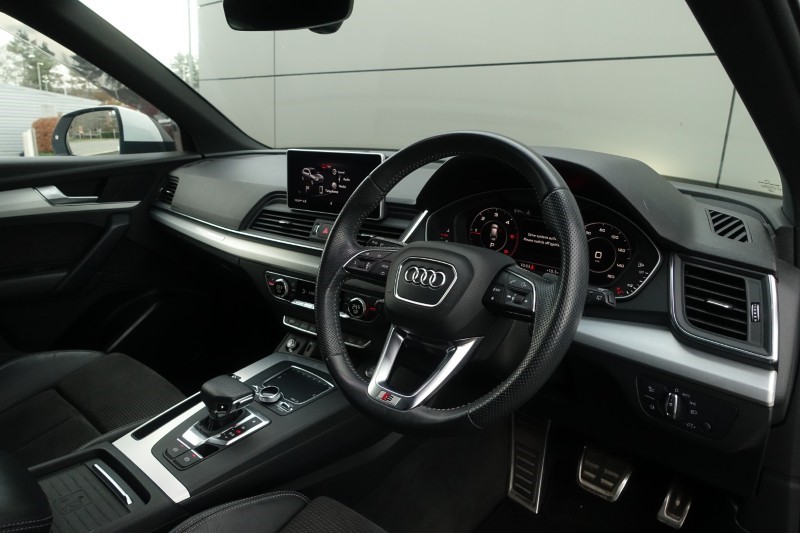 2020 (20) AUDI Q5 40 TDI Quattro S Line 5dr S Tronic 4866270