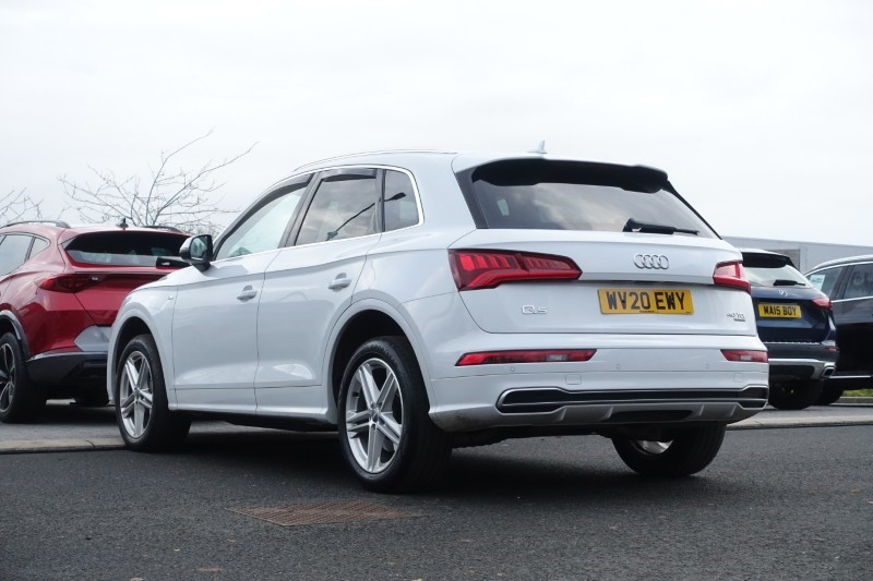 2020 (20) AUDI Q5 40 TDI Quattro S Line 5dr S Tronic 4866227