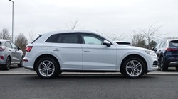 2020 (20) AUDI Q5 40 TDI Quattro S Line 5dr S Tronic 4866230