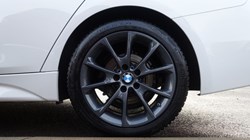 2017 (17) BMW 3 SERIES 320d xDrive M Sport 5dr Step Auto 4847446