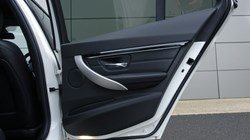 2017 (17) BMW 3 SERIES 320d xDrive M Sport 5dr Step Auto 4847466