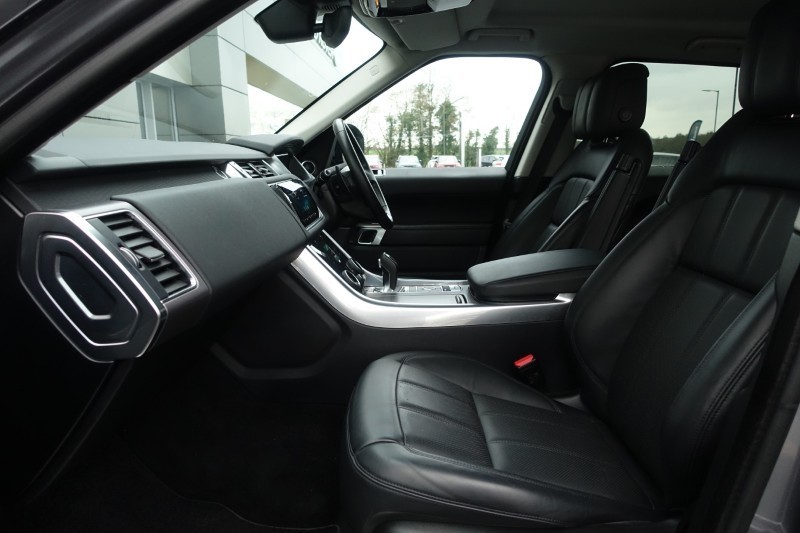 2021 (71) LAND ROVER RANGE ROVER SPORT 3.0 D250 HSE 5dr Auto 4899915