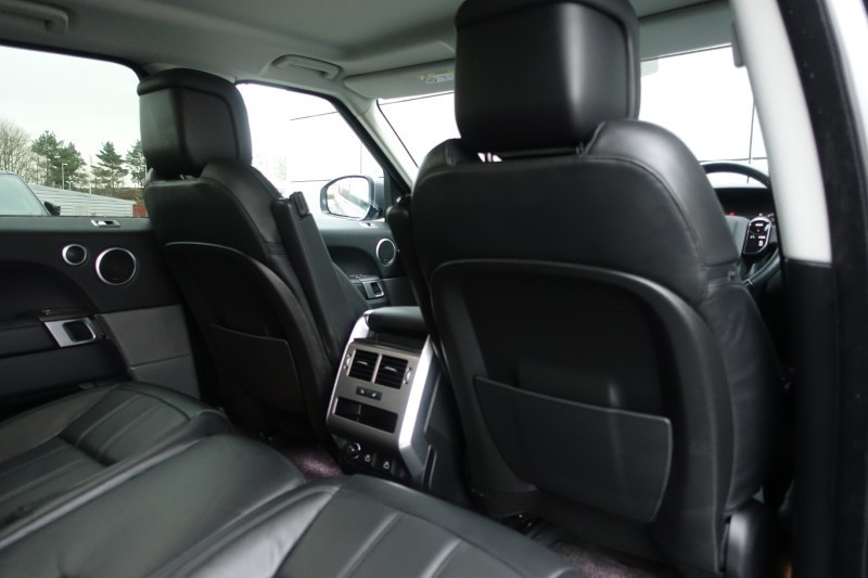 2021 (71) LAND ROVER RANGE ROVER SPORT 3.0 D250 HSE 5dr Auto 4899964