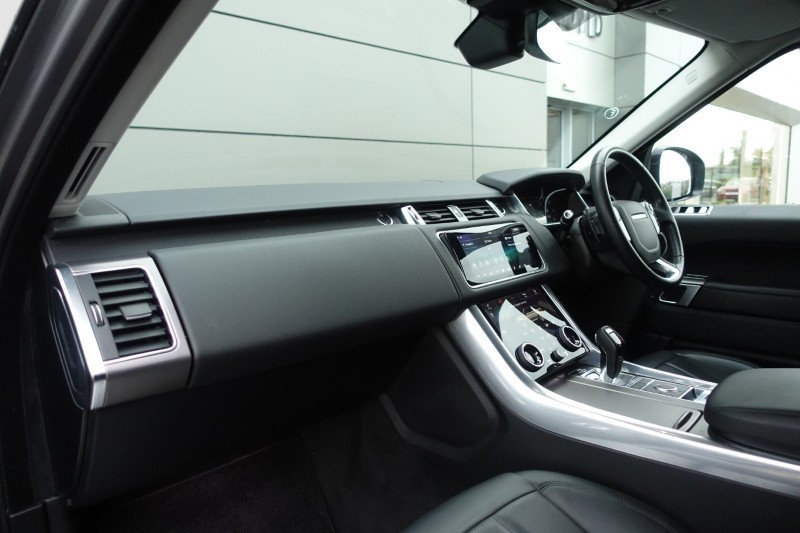 2021 (71) LAND ROVER RANGE ROVER SPORT 3.0 D250 HSE 5dr Auto 4899971