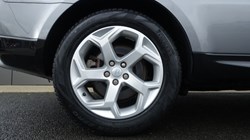 2021 (71) LAND ROVER RANGE ROVER SPORT 3.0 D250 HSE 5dr Auto 4899937