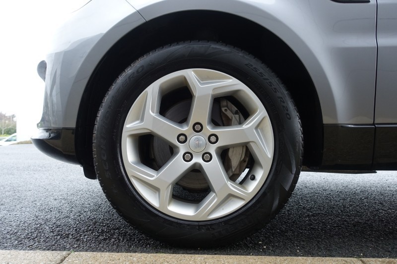 2021 (71) LAND ROVER RANGE ROVER SPORT 3.0 D250 HSE 5dr Auto 4899941