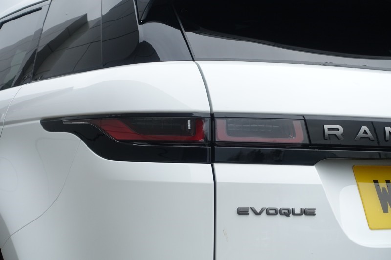 2021 (21) LAND ROVER RANGE ROVER EVOQUE 2.0 D200 R-Dynamic S 5dr Auto 4902517