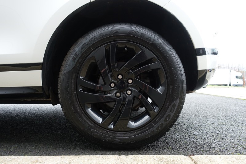 2021 (21) LAND ROVER RANGE ROVER EVOQUE 2.0 D200 R-Dynamic S 5dr Auto 4902524