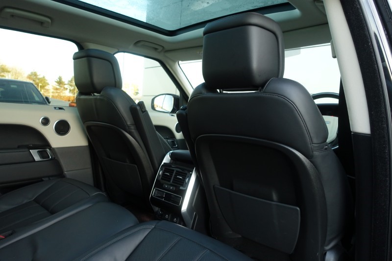 2021 (71) LAND ROVER RANGE ROVER SPORT 3.0 D300 HSE Silver 5dr Auto 4920526