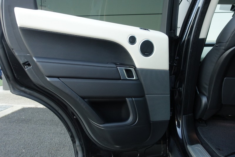 2021 (71) LAND ROVER RANGE ROVER SPORT 3.0 D300 HSE Silver 5dr Auto 4920528