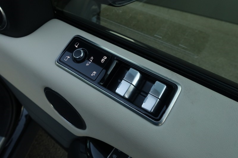 2021 (71) LAND ROVER RANGE ROVER SPORT 3.0 D300 HSE Silver 5dr Auto 4920524