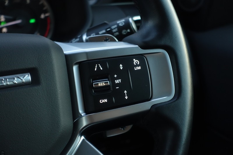 2022 (22) LAND ROVER DISCOVERY 3.0 D300 S 5dr Auto 4900176