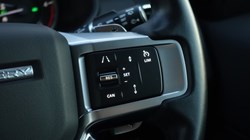 2022 (22) LAND ROVER DISCOVERY 3.0 D300 S 5dr Auto 4900176