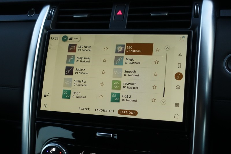 2022 (22) LAND ROVER DISCOVERY 3.0 D300 S 5dr Auto 4900180