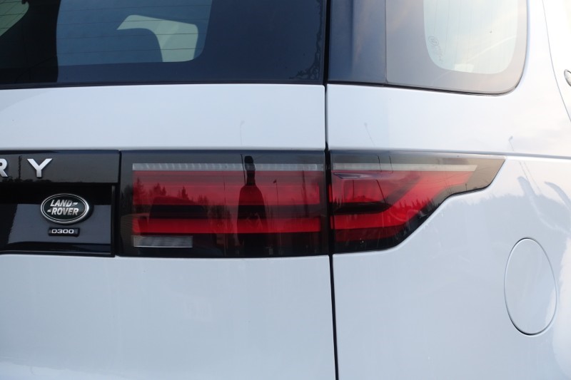 2022 (22) LAND ROVER DISCOVERY 3.0 D300 S 5dr Auto 4900167