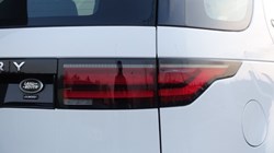 2022 (22) LAND ROVER DISCOVERY 3.0 D300 S 5dr Auto 4900167