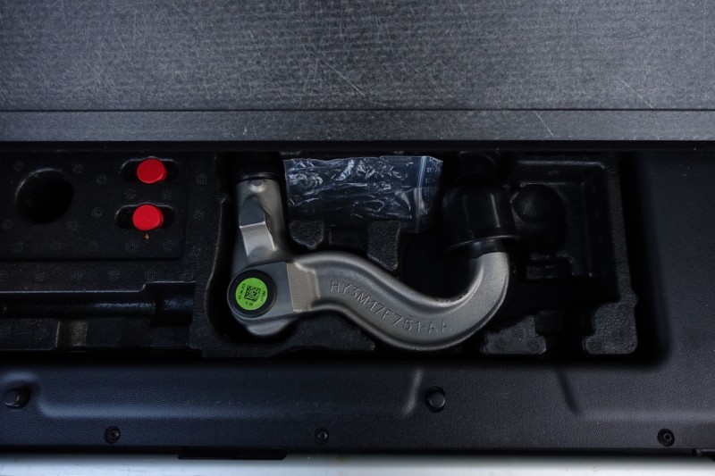 2022 (22) LAND ROVER DISCOVERY 3.0 D300 S 5dr Auto 4900175