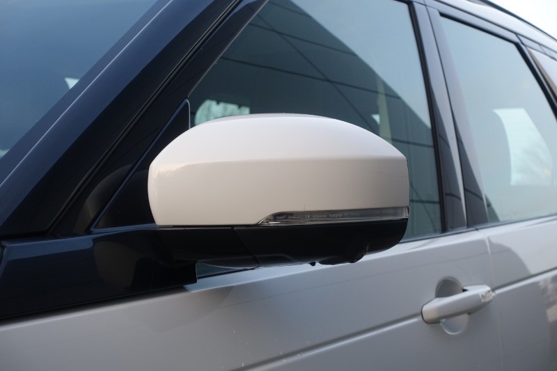 2022 (22) LAND ROVER DISCOVERY 3.0 D300 S 5dr Auto 4900172