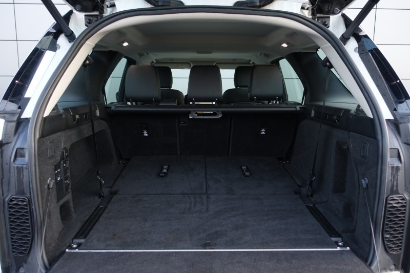 2022 (22) LAND ROVER DISCOVERY 3.0 D300 S 5dr Auto 4900152