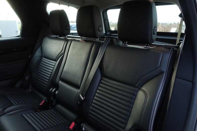 2022 (22) LAND ROVER DISCOVERY 3.0 D300 S 5dr Auto 4900196