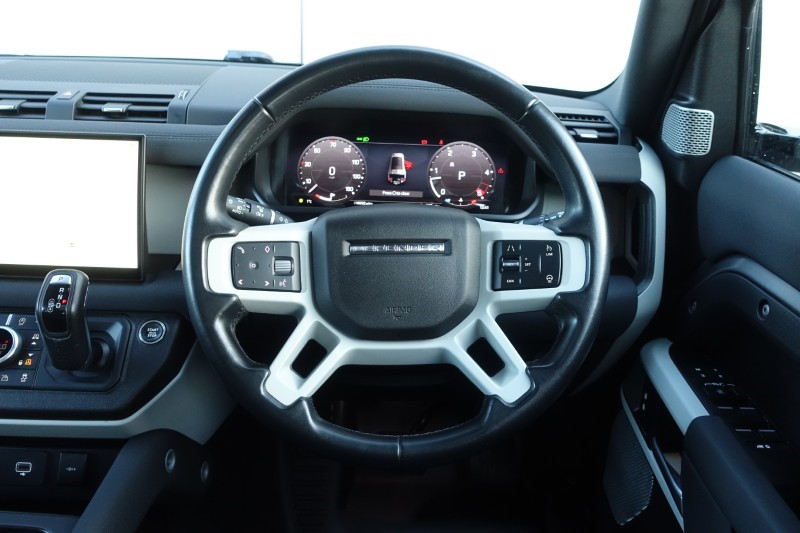 2023 (23) LAND ROVER DEFENDER 3.0 D300 X-Dynamic SE 130 5dr Auto [8 Seat] 4958510