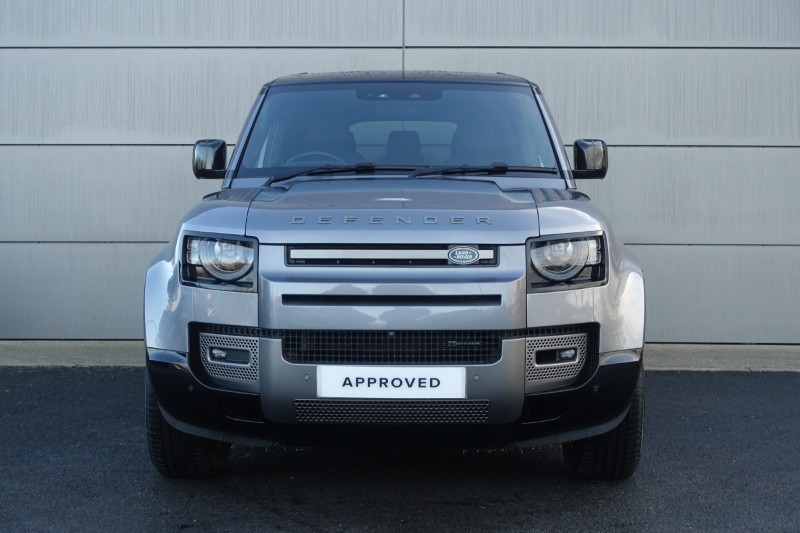 2023 (23) LAND ROVER DEFENDER 3.0 D300 X-Dynamic SE 130 5dr Auto [8 Seat] 4958502