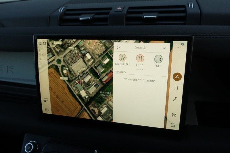 2023 (23) LAND ROVER DEFENDER 3.0 D300 X-Dynamic SE 130 5dr Auto [8 Seat] 4958506