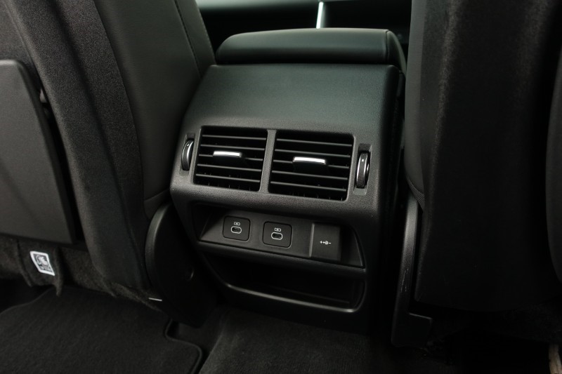 2024 (24) LAND ROVER DISCOVERY SPORT 2.0 D200 Dynamic HSE 5dr Auto [7 Seat] 4994789