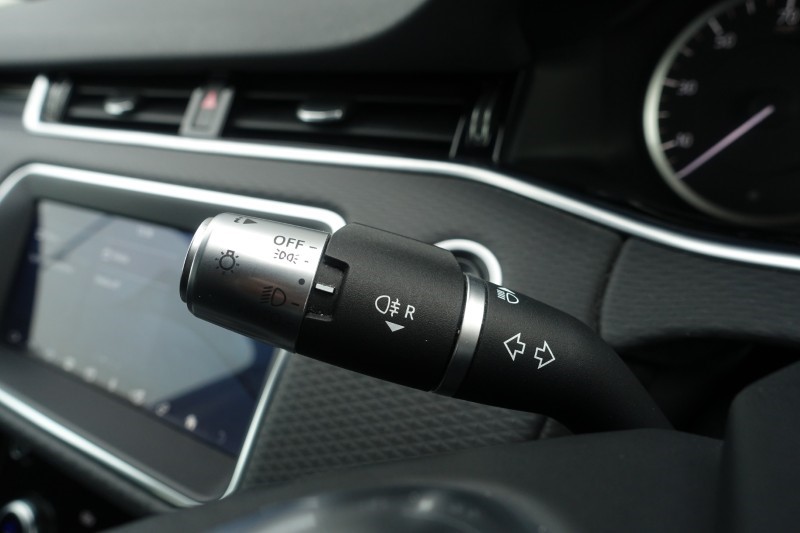 2020 (20) LAND ROVER RANGE ROVER EVOQUE 2.0 D150 5dr 2WD 4890779