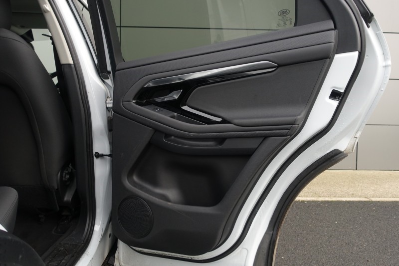 2020 (20) LAND ROVER RANGE ROVER EVOQUE 2.0 D150 5dr 2WD 4890788