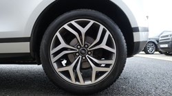 2020 (20) LAND ROVER RANGE ROVER EVOQUE 2.0 D150 5dr 2WD 4890774