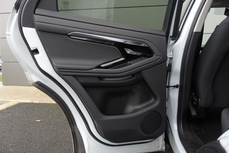 2020 (20) LAND ROVER RANGE ROVER EVOQUE 2.0 D150 5dr 2WD 4890791