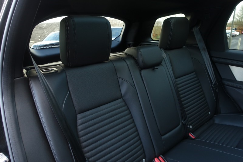 2024 (24) LAND ROVER DISCOVERY SPORT 2.0 D200 Dynamic SE 5dr Auto [5 Seat] 4942131