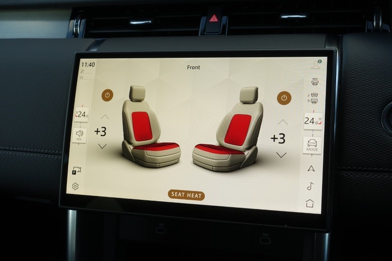 2024 (24) LAND ROVER DISCOVERY SPORT 2.0 D200 Dynamic SE 5dr Auto [5 Seat] 4942121