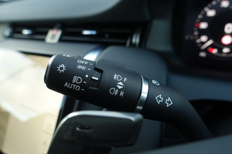 2024 (24) LAND ROVER DISCOVERY SPORT 2.0 D200 Dynamic SE 5dr Auto [5 Seat] 4942116