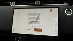 2025 (74) LAND ROVER RANGE ROVER EVOQUE 2.0 D200 Dynamic SE 5dr Auto 4858895