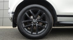 2025 (74) LAND ROVER RANGE ROVER EVOQUE 2.0 D200 Dynamic SE 5dr Auto 4858878