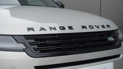 2025 (74) LAND ROVER RANGE ROVER EVOQUE 2.0 D200 Dynamic SE 5dr Auto 4858874