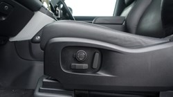 2024 (24) LAND ROVER DEFENDER 3.0 D300 X-Dynamic HSE 90 3dr Auto 4891250