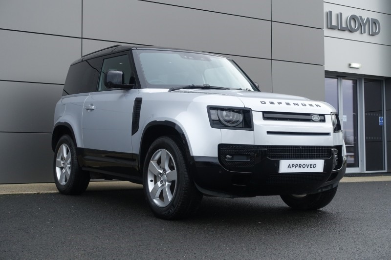 2024 (24) LAND ROVER DEFENDER 3.0 D300 X-Dynamic HSE 90 3dr Auto